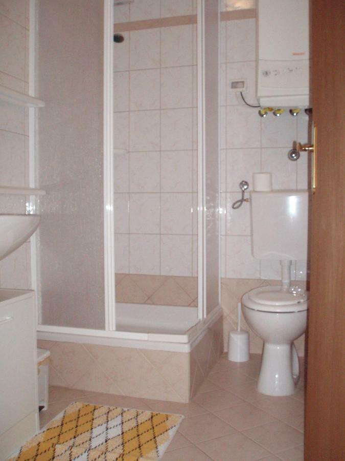 Apartmani Lina Umag Exterior photo